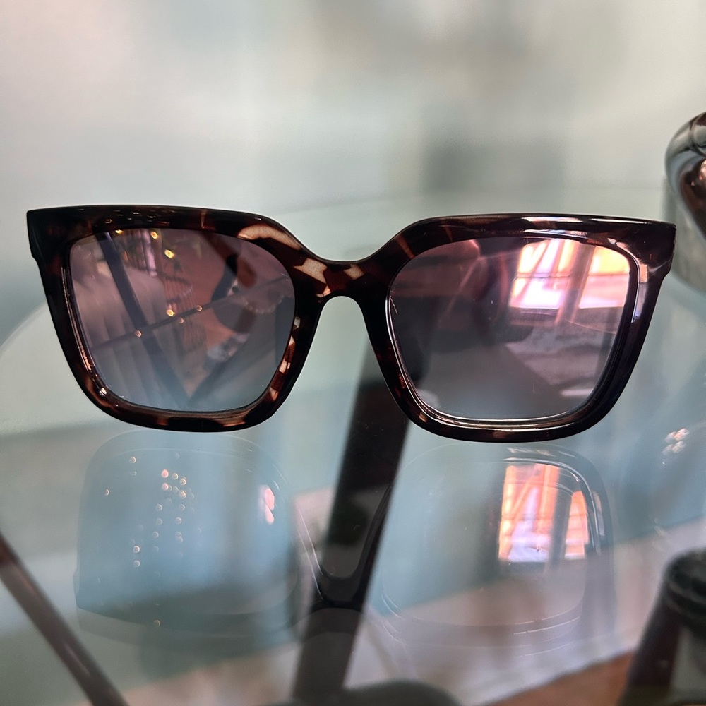 Quay sunglasses